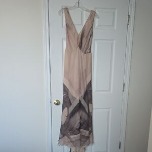 Elegant Chanel 100% Silk Dress